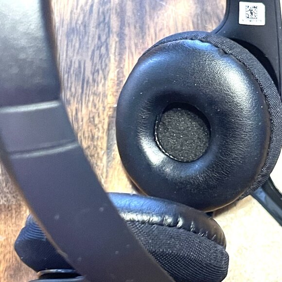 Logitech Computer Headset H390 USB Noise Canceling Mic & Enhanced Digital Sound - Picture 7 of 16